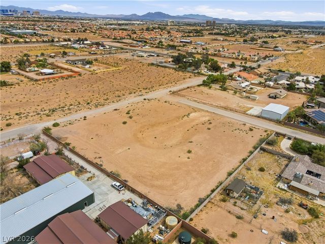 W Agate & Hauck, Las Vegas, NV 89139