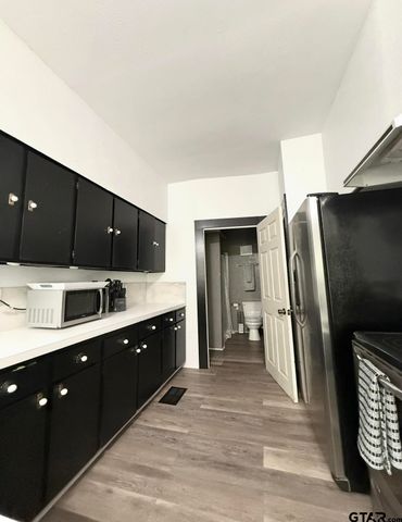 202 Graham Street, Mineola, TX 75773