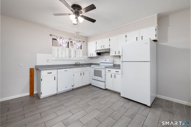 184 Kaynor Drive D, Waterbury, CT 06708
