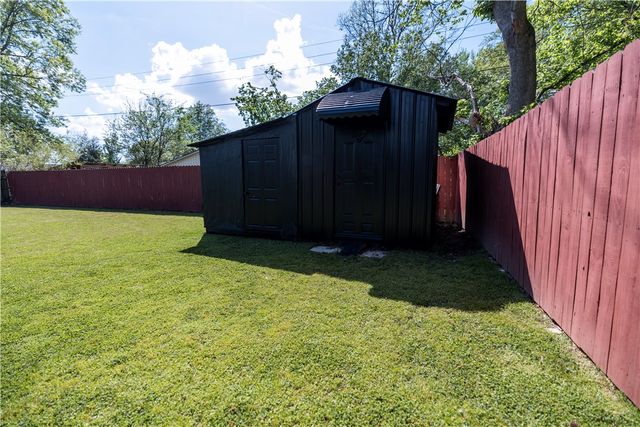1022 Lowell Road, Springdale, AR 72764