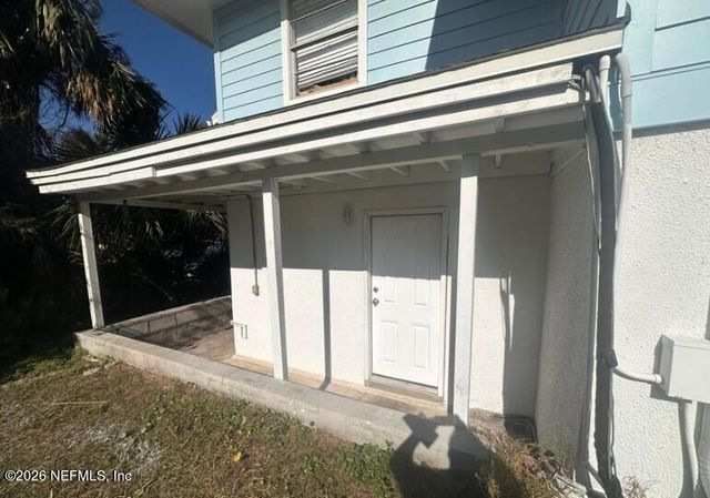 208 13TH Avenue N, Jacksonville Beach, FL 32250