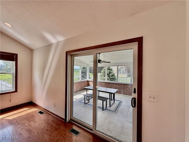 4 Julie Lane, Marietta, OH 45750