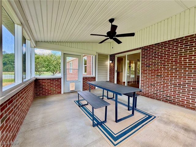 4 Julie Lane, Marietta, OH 45750