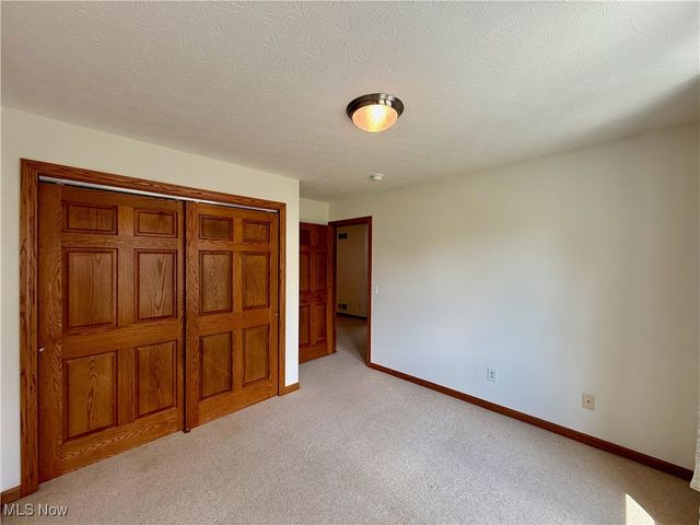 4 Julie Lane, Marietta, OH 45750