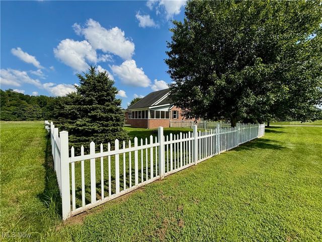 4 Julie Lane, Marietta, OH 45750