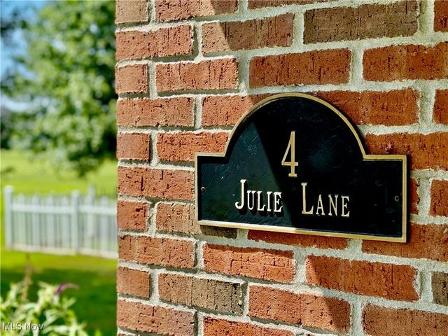 4 Julie Lane, Marietta, OH 45750