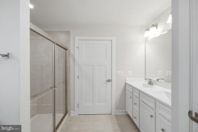 77 ALNWICK LN, Martinsburg, WV 25405