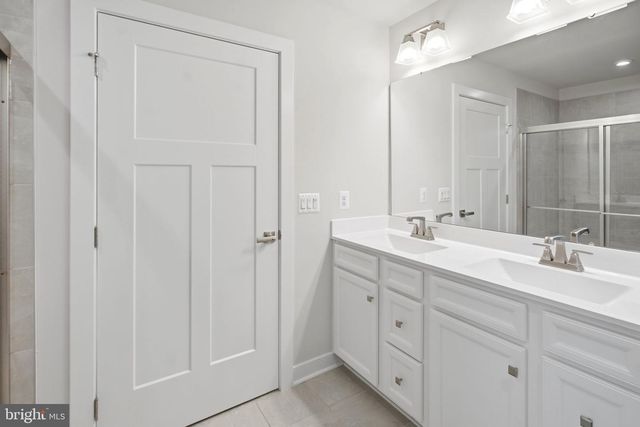 77 ALNWICK LN, Martinsburg, WV 25405