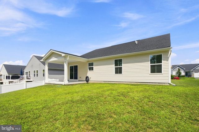 77 ALNWICK LN, Martinsburg, WV 25405