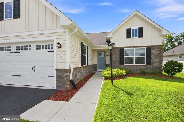 77 ALNWICK LN, Martinsburg, WV 25405
