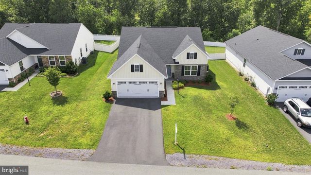 77 ALNWICK LN, Martinsburg, WV 25405
