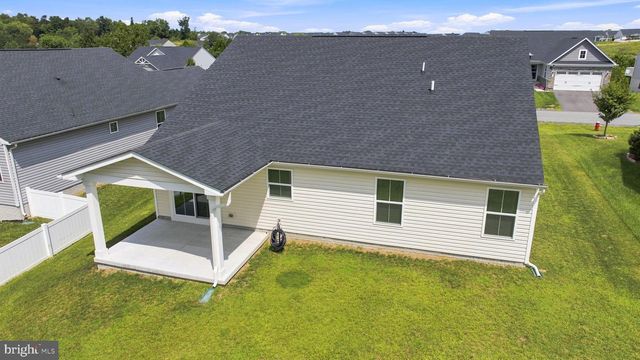 77 ALNWICK LN, Martinsburg, WV 25405