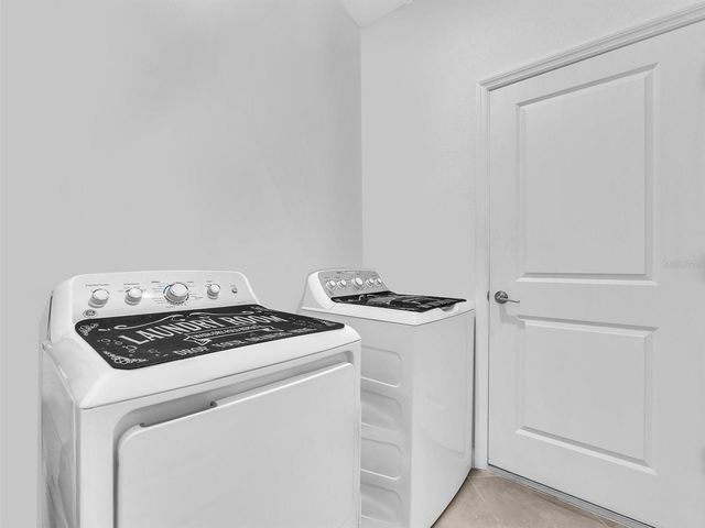 7973 LAKES EDGE LANE, Port Charlotte, FL 33981