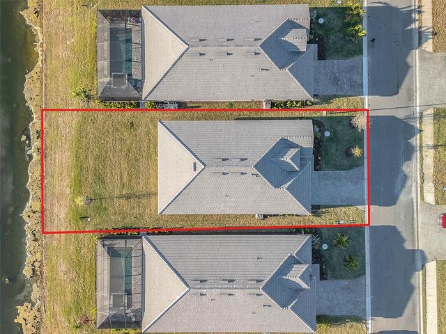 7973 LAKES EDGE LANE, Port Charlotte, FL 33981