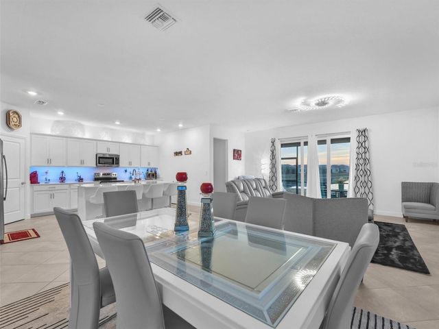 7973 LAKES EDGE LANE, Port Charlotte, FL 33981