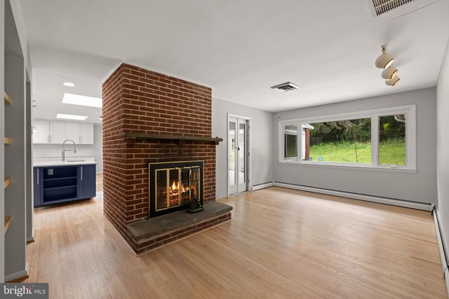 6 RAINBOW CT, Owings Mills, MD 21117