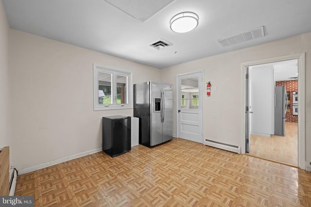 6 RAINBOW CT, Owings Mills, MD 21117