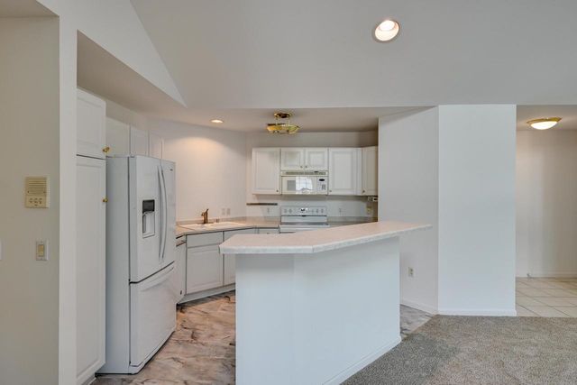 1530 Langley Lane, Madison, WI 53718