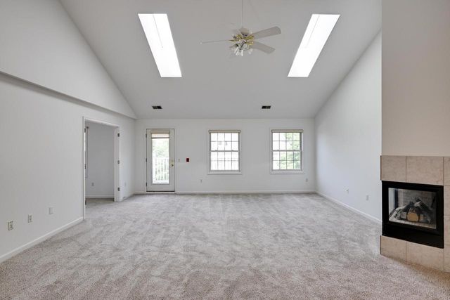 1530 Langley Lane, Madison, WI 53718