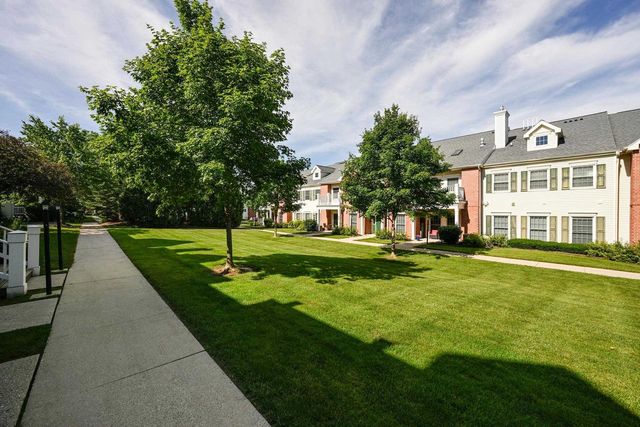 1530 Langley Lane, Madison, WI 53718