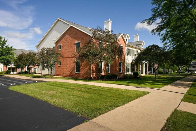 1530 Langley Lane, Madison, WI 53718