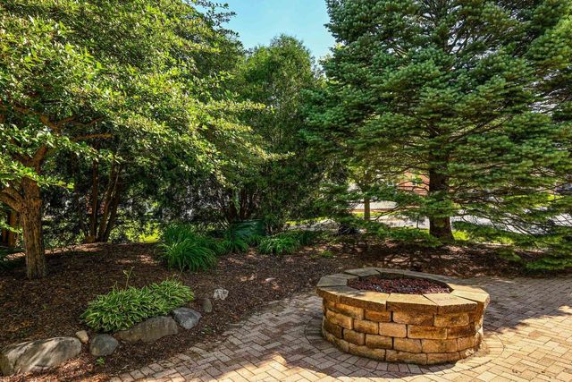 1530 Langley Lane, Madison, WI 53718