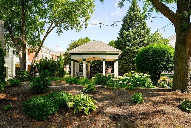 1530 Langley Lane, Madison, WI 53718