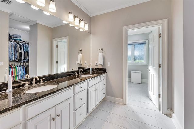 912 Champney, St Simons Island, GA 31522