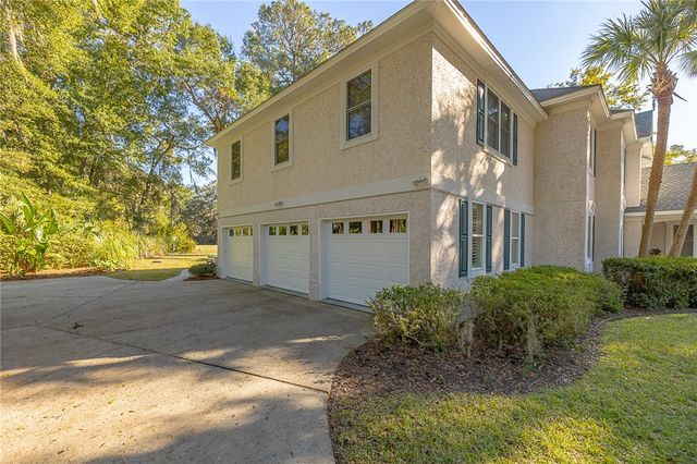 912 Champney, St Simons Island, GA 31522