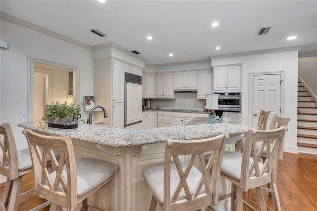 912 Champney, St Simons Island, GA 31522