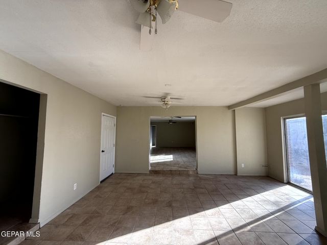 2801 Hawick Road, El Paso, TX 79925