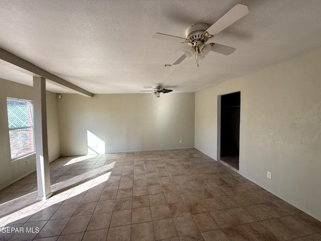 2801 Hawick Road, El Paso, TX 79925