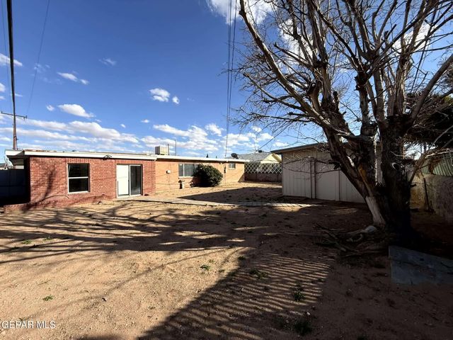 2801 Hawick Road, El Paso, TX 79925