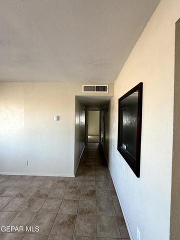 2801 Hawick Road, El Paso, TX 79925