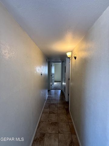 2801 Hawick Road, El Paso, TX 79925