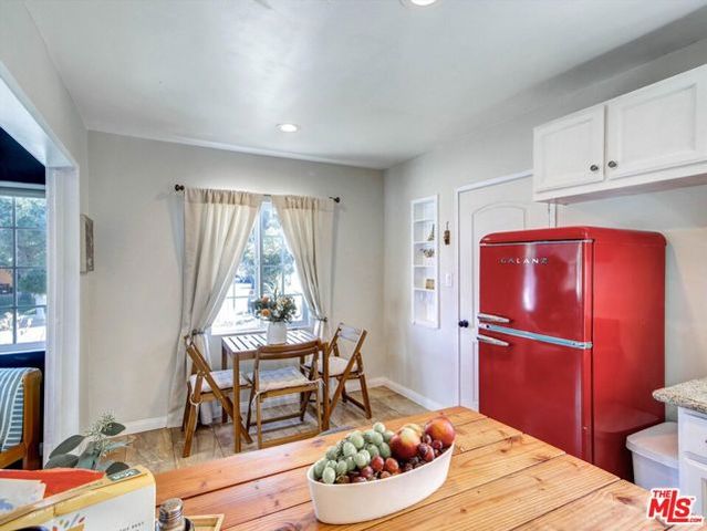 3021 S Genesee Avenue, Los Angeles, CA 90016