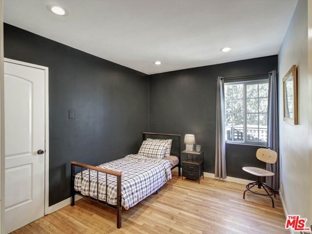 3021 S Genesee Avenue, Los Angeles, CA 90016