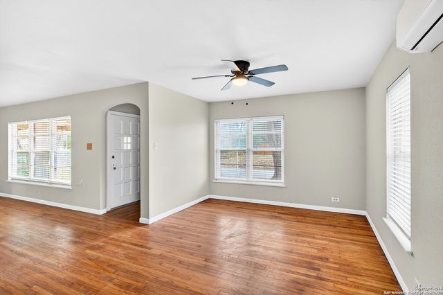 181 Hermine, San Antonio, TX 78212