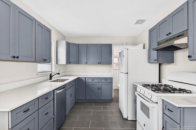 181 Hermine, San Antonio, TX 78212