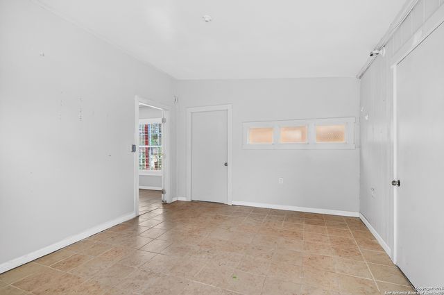 181 Hermine, San Antonio, TX 78212