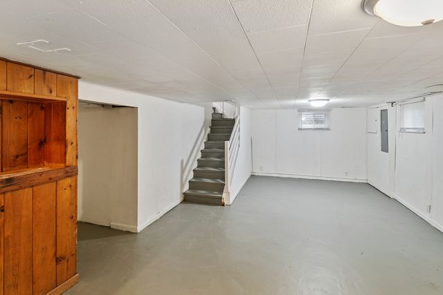 505 Lorraine Avenue, Waukegan, IL 60085