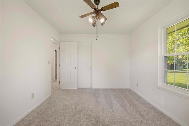 33701 E 275th Street, Garden City, MO 64747