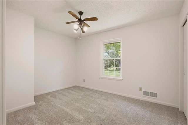 33701 E 275th Street, Garden City, MO 64747