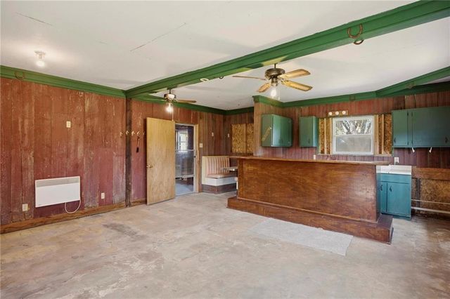 33701 E 275th Street, Garden City, MO 64747