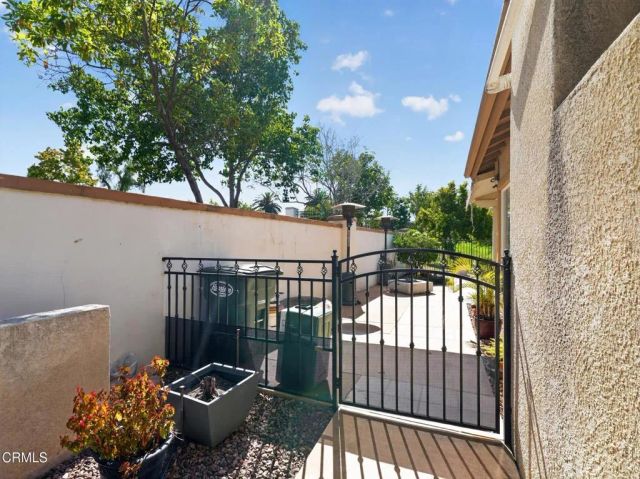 2886 Golf Villa Way, Camarillo, CA 93010
