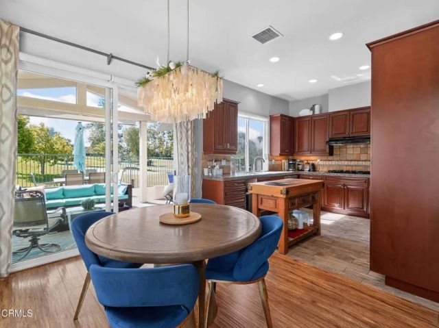 2886 Golf Villa Way, Camarillo, CA 93010