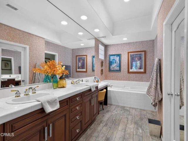 2886 Golf Villa Way, Camarillo, CA 93010
