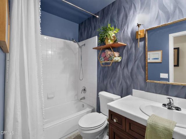 2886 Golf Villa Way, Camarillo, CA 93010