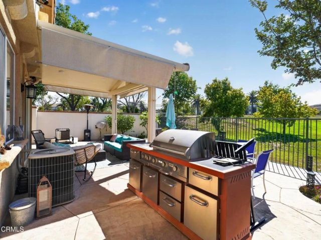 2886 Golf Villa Way, Camarillo, CA 93010