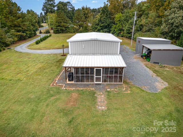 690 Hill Road, Wadesboro, NC 28170